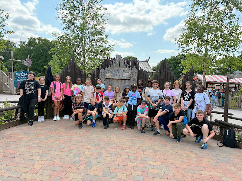 Year 6’s Adventure at Drayton Manor